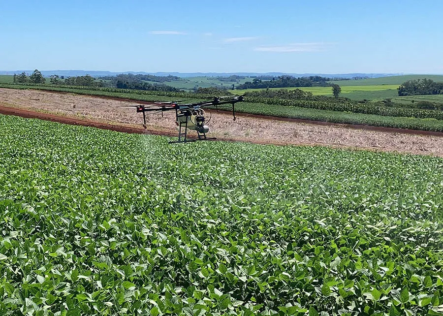 Governo federal apresenta normas sobre uso de drones na agricultura