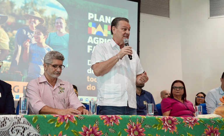 Em Mato Grosso, Fávaro anuncia unidade da Embrapa na Baixada Cuiabana