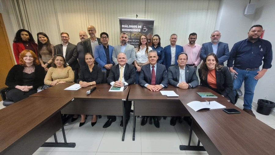 Aprosoja MT dialoga sobre bioinsumos com instituições do setor agrícola em Brasília