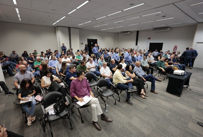 Aprosoja MT Avança em Logística e Política Agrícola: Estratégias e Resultados em Discussão