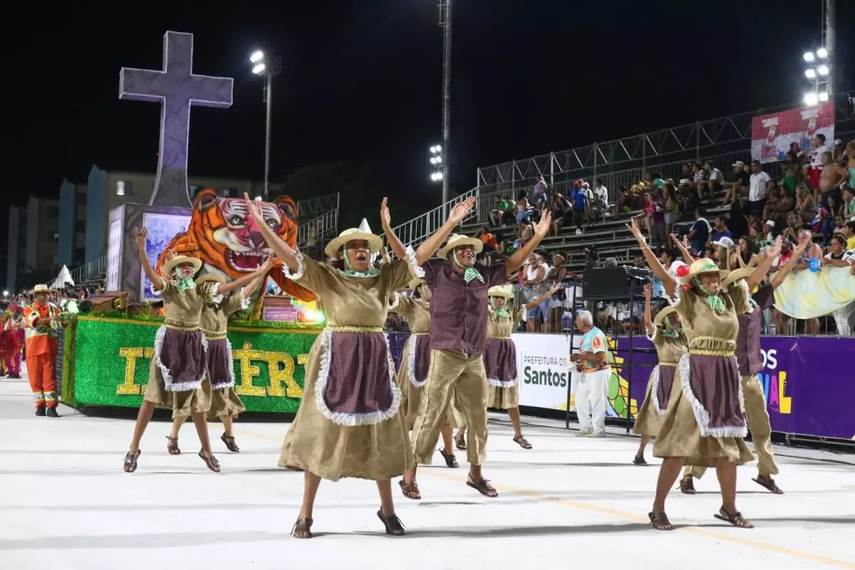 Com homenagem para Cubatão, Império da Vila fez bom desfile na Passarela Dráuzio da Cruz