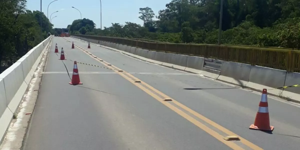 A foto mostra a Ponte do Fandango na BR-153 no RS