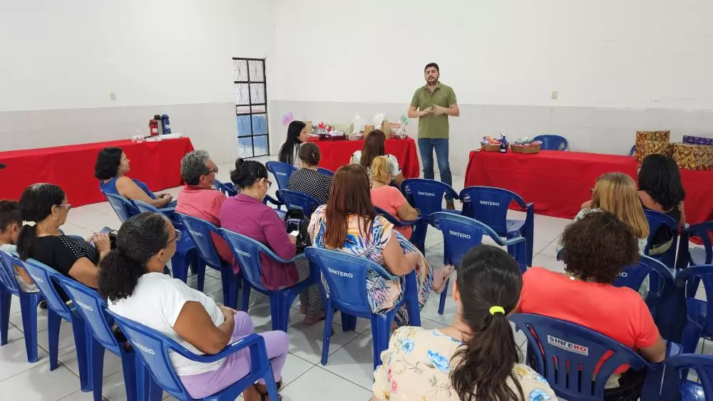 Jean Mendonça participa do encontro de aposentados e aposentadas do Sintero em Pimenta Bueno