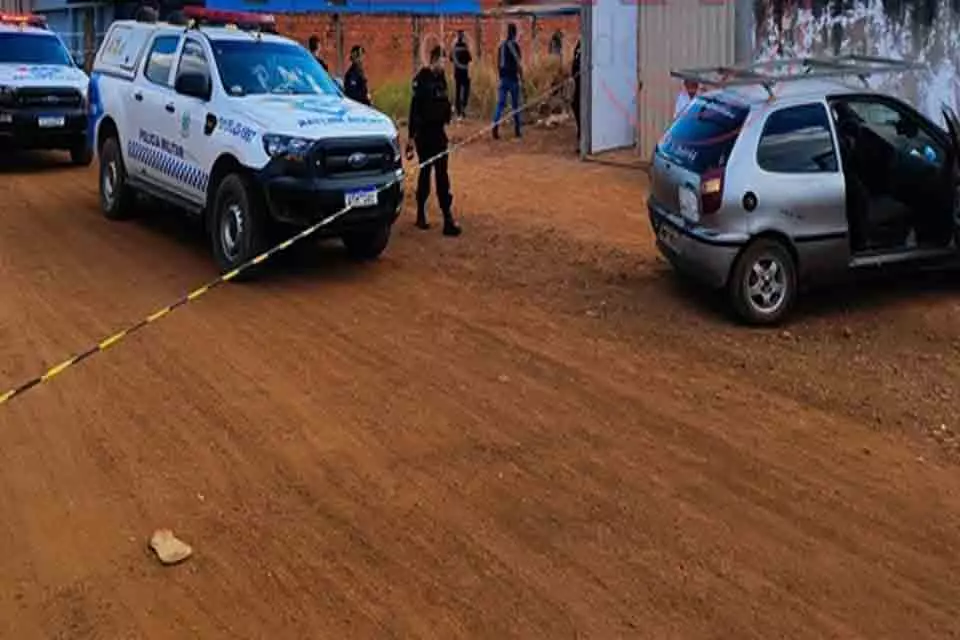 Homem é executado a tiros e outro é socorrido baleado em Vilhena