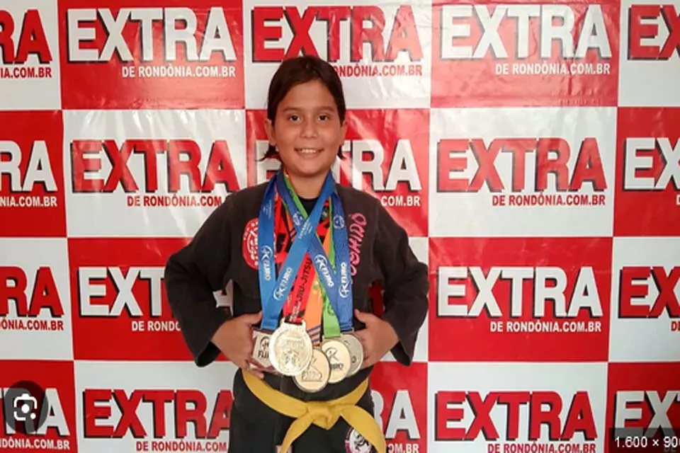 Atleta vilhenense pede apoio para participar do Campeonato Internacional de Jiu-Jitsu Kids