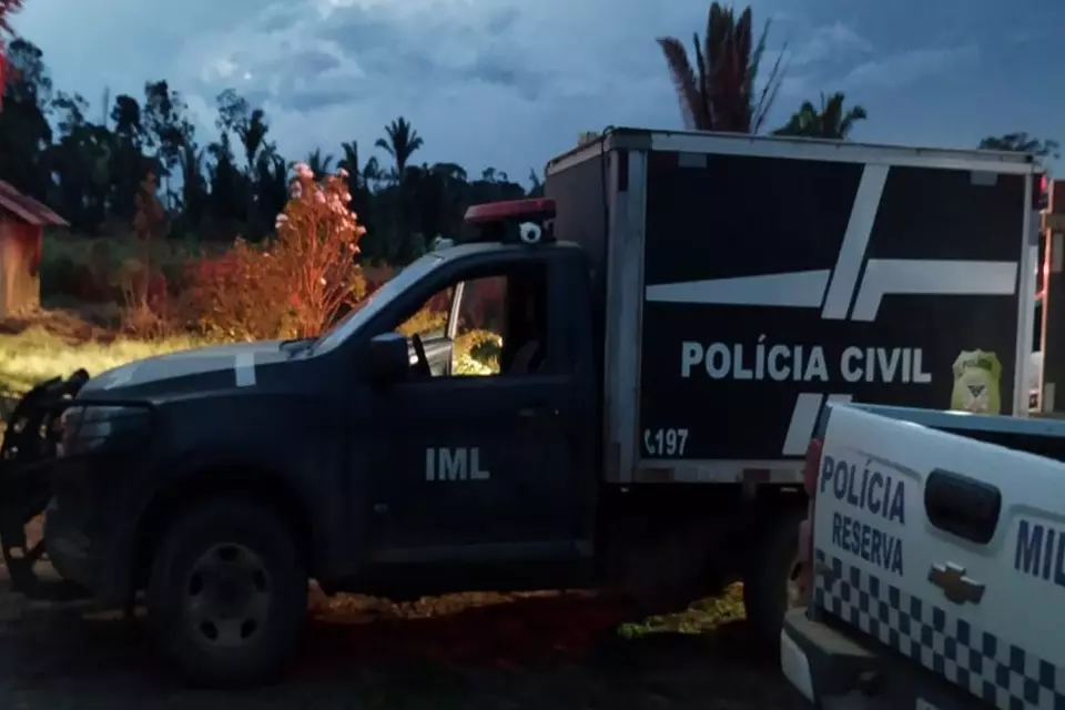 Cadáver é encontrado em área de garimpo em Porto Velho