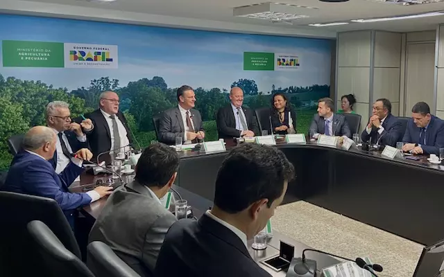 A Federação dos Plantadores de Cana do Brasil (Feplana) participou da reunião com o ministro da Agricultura nesta quarta-feira (29).