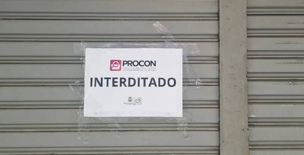 Lojas de departamentos são interditadas por oferta abusiva de crédito em Juiz de Fora