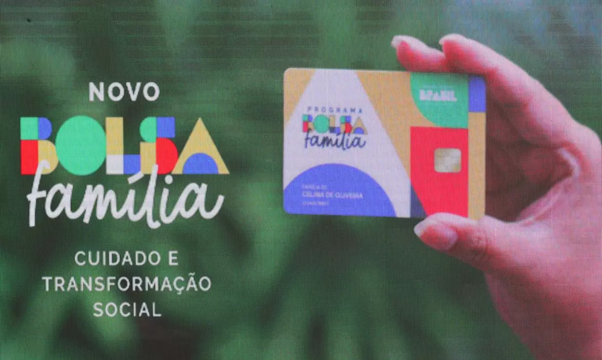 Governo alerta que 7 milhões de famílias devem atualizar CadÚnico