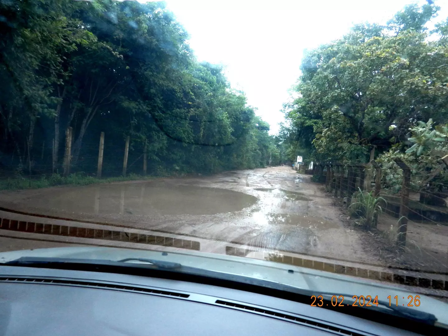 Em pleno período invernoso Prefeitura do Crato anuncia terraplanagem e piçarramento em estradas vicinais