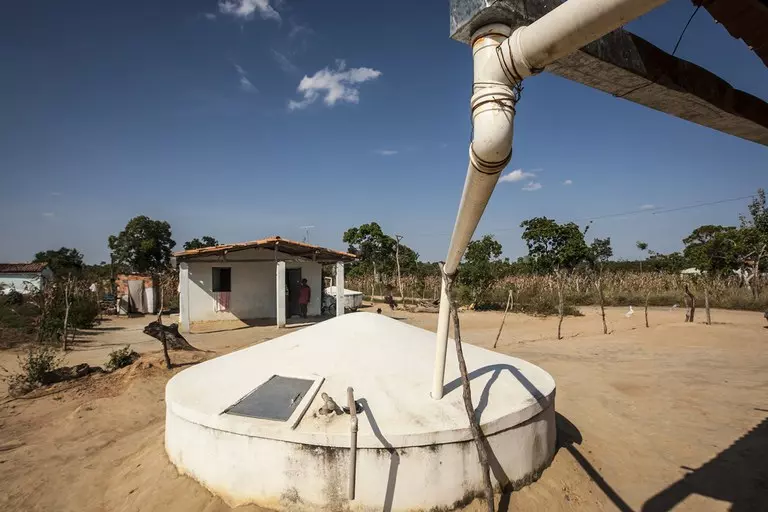 Segurança hídrica: Governo do Ceará vai construir 11 mil cisternas