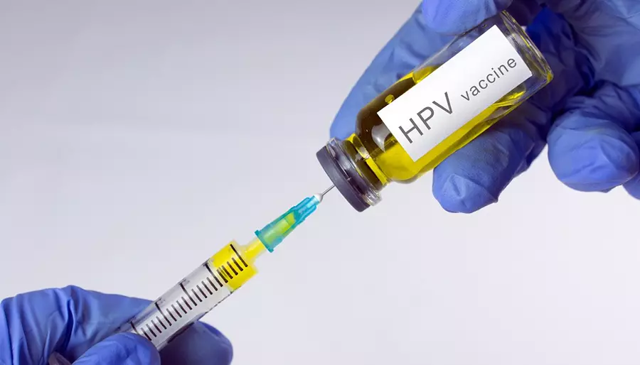 Brasil está perto de alcançar a meta de vacinação contra o vírus HPV