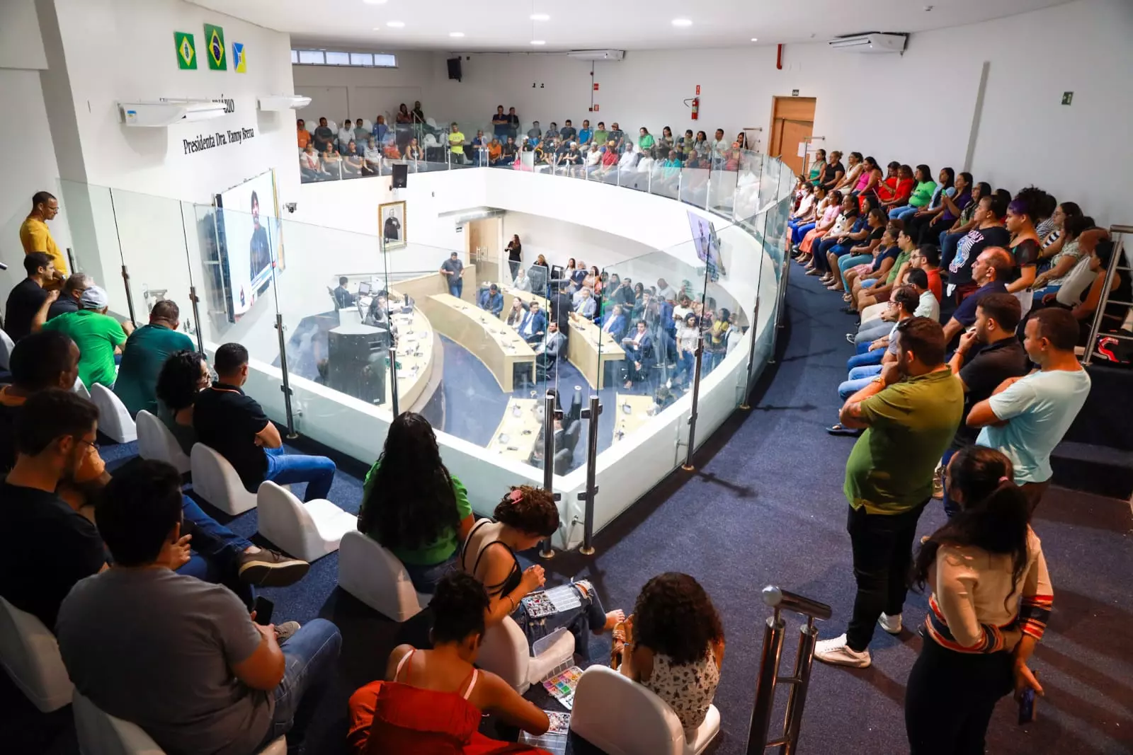 Câmara Municipal de Juazeiro do Norte realiza sessa~o marcada por ampla participac¸a~o popular e debate sobre o Mercado do Piraja´