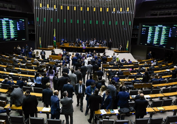 Senado aprova programa que facilita crédito para microempresas e MEIs