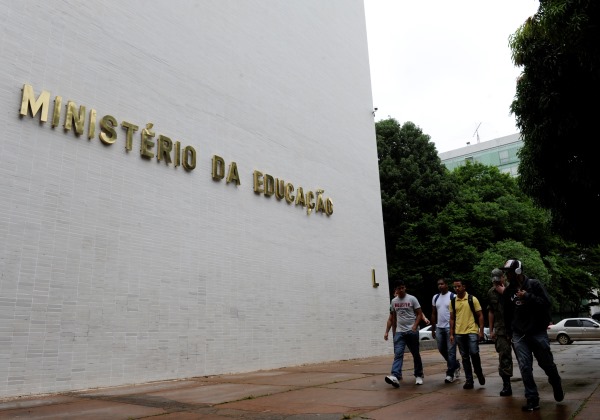 Mec abre 1,25 milhão de vagas para curso de educação inclusiva