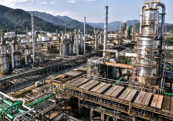 Petrobras lucra R$ 32,6 bilhões no 3º trimestre, alta de 22,3%