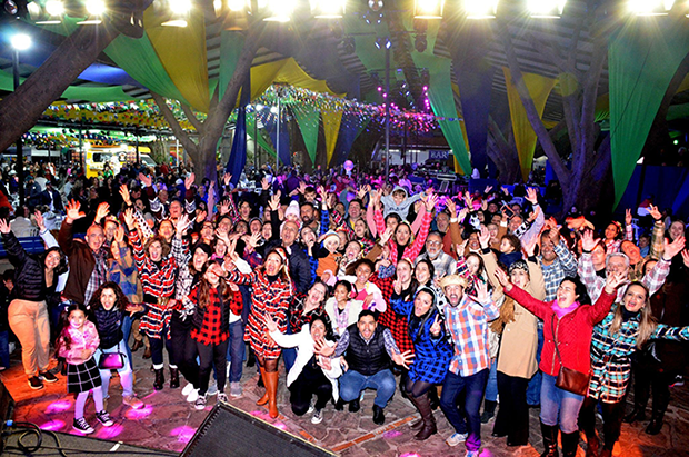 Festa Junina 2024 do Clube Esperia agita a Zona Norte em dois dias de festa