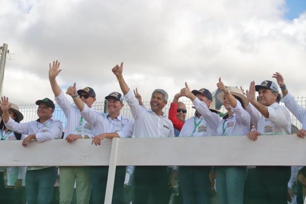 BAHIA FARM SHOW/OPINIÃO – O lado positivo da presença de políticos em feiras de agronegócios