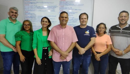 APOIO MÚTUO - Governo do Tocantins e Prefeitura de Ipueiras firmam parcerias para desenvolvimento da produção de pescados