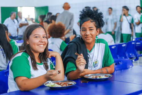 MERENDA ESCOLAR – Piauí tem programa pioneiro que beneficia a agricultura familiar