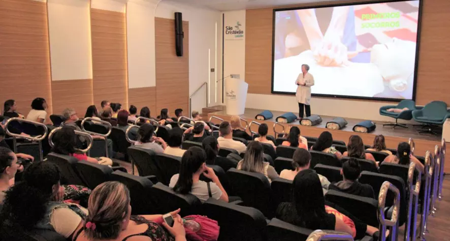 IEP Dona Cica inova no Curso de Primeiros Socorros para população em geral