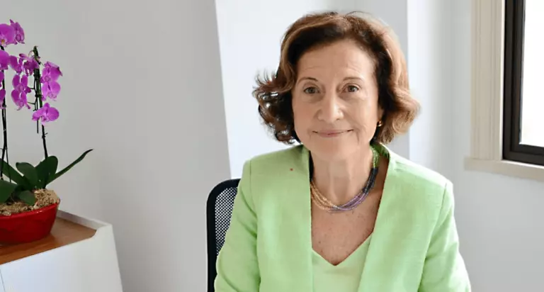 Eliete Bouskela: A primeira mulher a presidir a Academia Nacional de Medicina em 194 anos