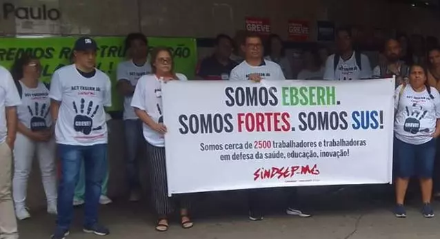 Greve geral dos servidores do Hospital das Clínicas