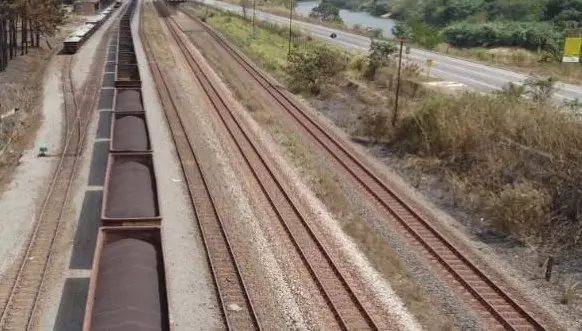 Enfim, estão redescobrindo a ferrovia