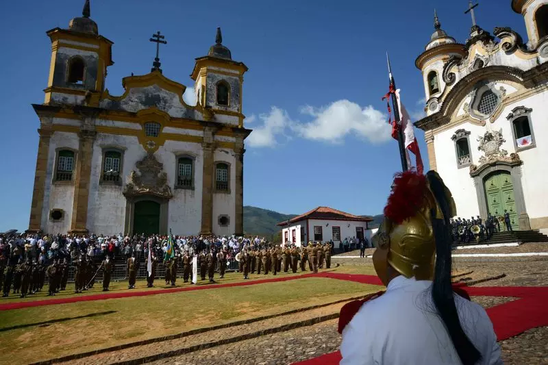 No “Dia de Minas”, governador Zema critica postura da Vale