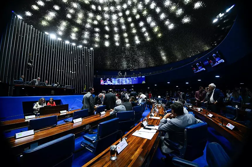 Governadores de olho na votação do Propag