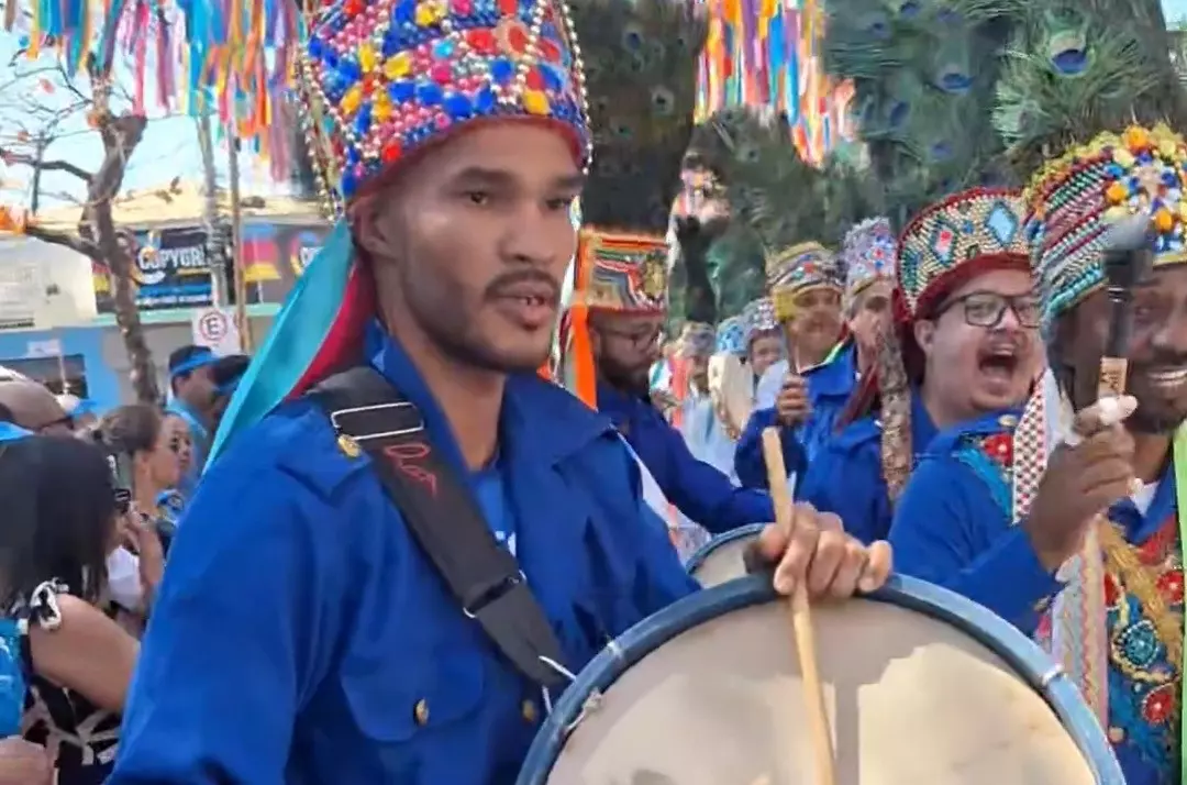 Desfile de catopês desperta emoções