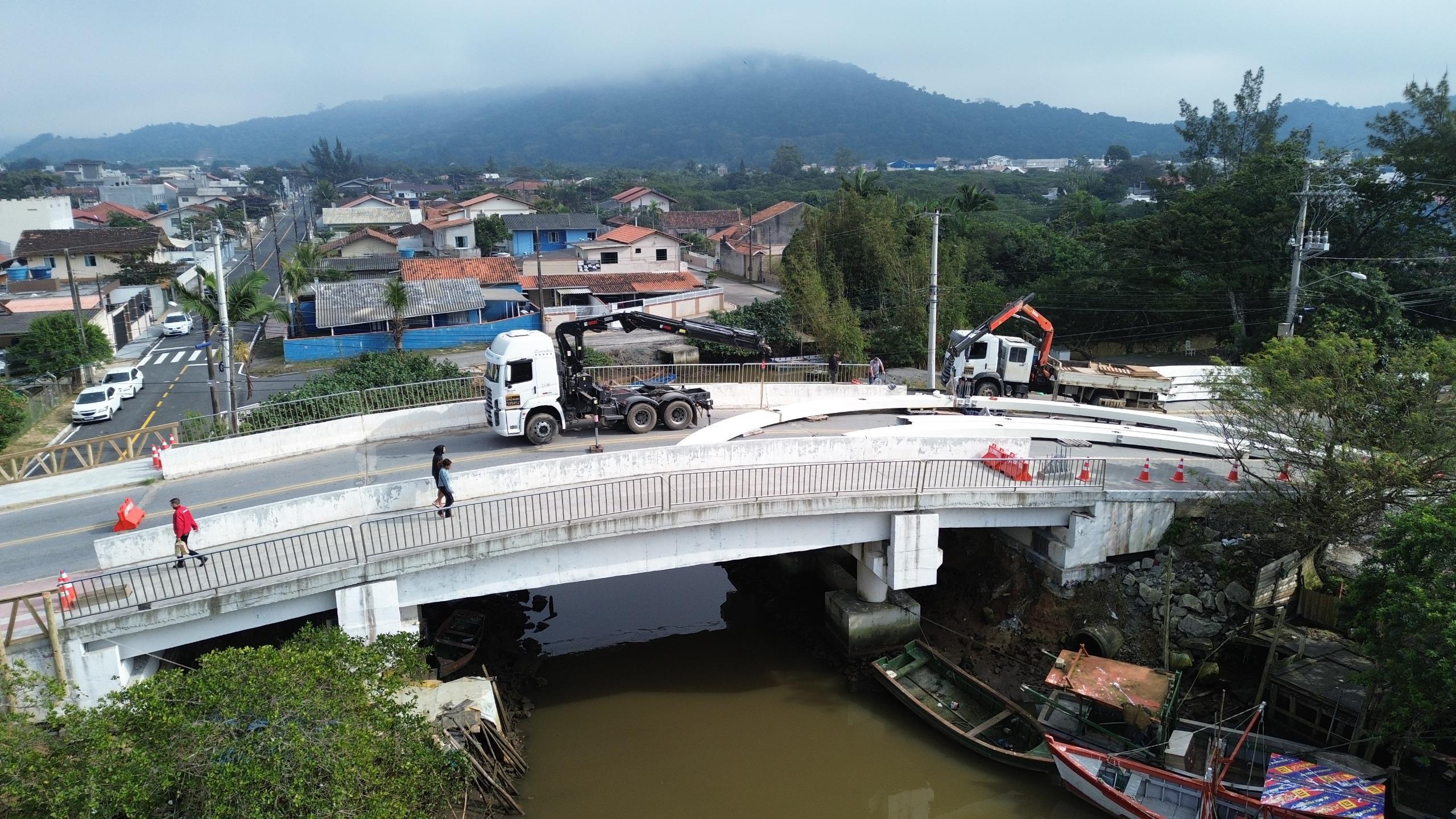 UTILIDADE PÚBLICA: Trânsito da ponte do Rio Gravatá será liberada neste sábado, a partir das 17h