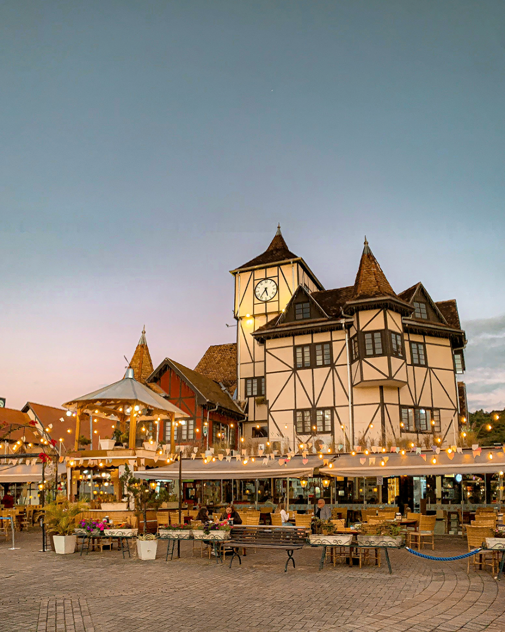 Blumenau, muito além da Oktoberfest