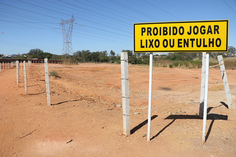 GDF elimina lixão em Taguatinga e orienta população sobre uso correto do espaço