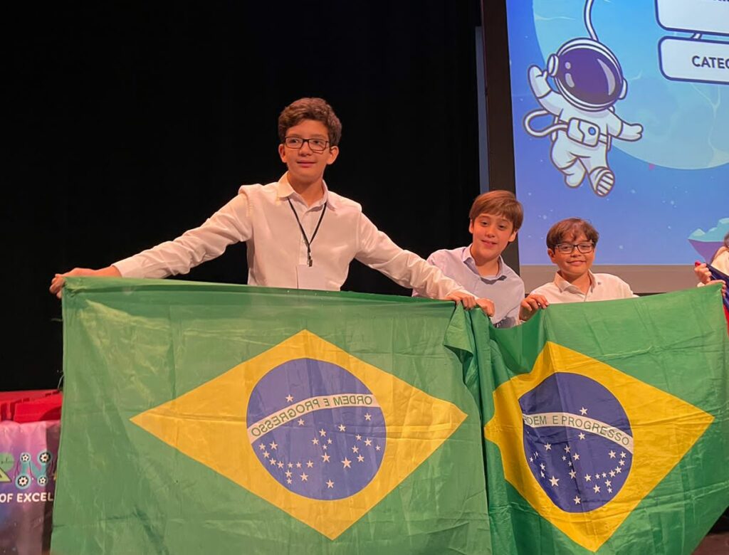 Estudante brasiliense vence olimpíada de matemática em Nova York