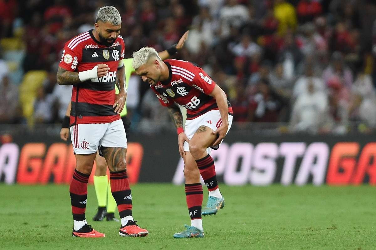 Lesões em série afastam cinco jogadores; Dudu perde a temporada