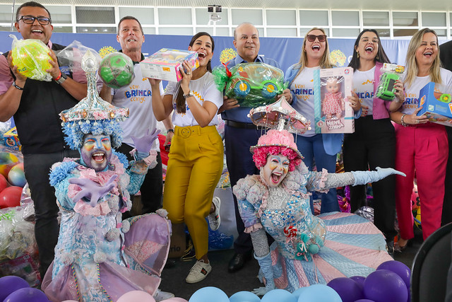 Campanha Vem Brincar Comigo arrecada 16 mil brinquedos em um dia