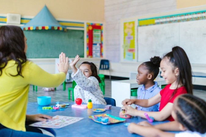 Crianças com autismo e TDAH são mais afetadas por microplásticos