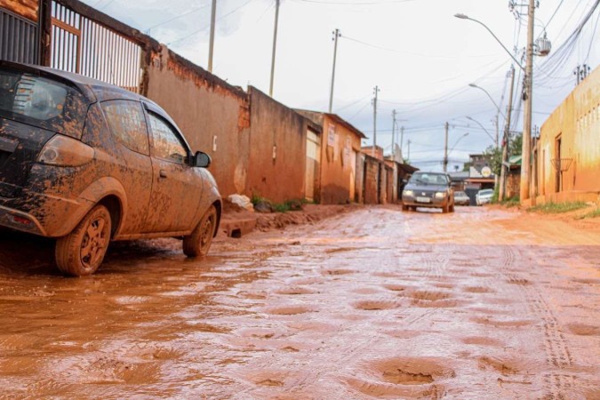 Governo do DF escala equipes para monitorar regiões em situação de risco