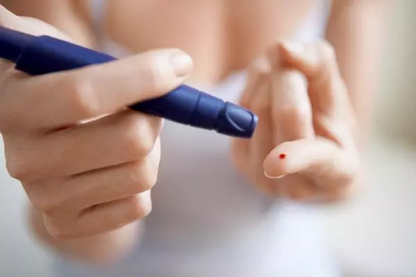 Diabetes e dengue: o que é preciso saber para evitar complicações