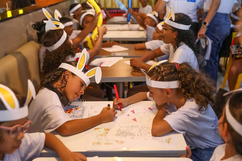 Páscoa Solidária leva criançada para dia de diversão em Taguatinga