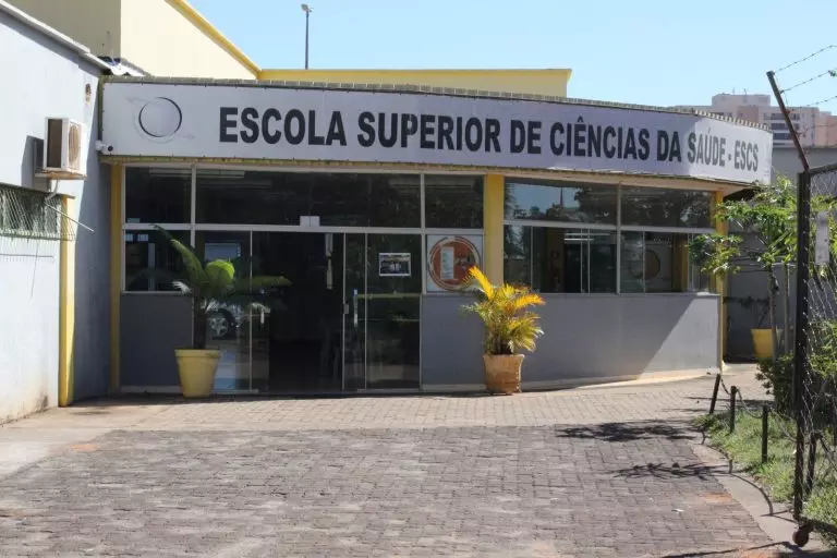 Estudantes cotistas da Escs podem se candidatar a bolsa permanência