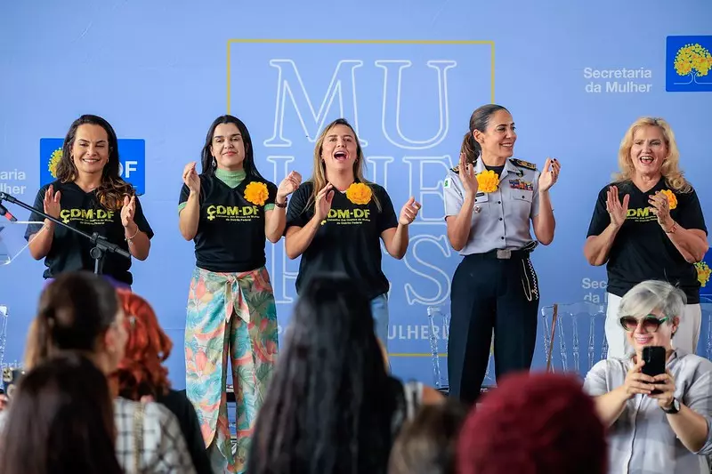 Educação, prevenção e lazer marcaram programação do Março Mais Mulher