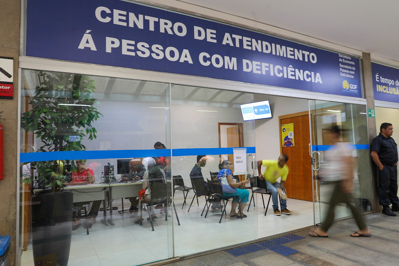 Atendimento online em Libras do GDF já atendeu mais de 4 mil pessoas