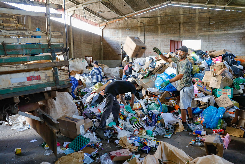 GDF aumenta repasses às cooperativas de catadores de recicláveis