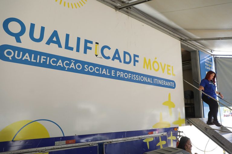 QualificaDF Móvel abre inscrições para capacitação profissional em 4 cidades