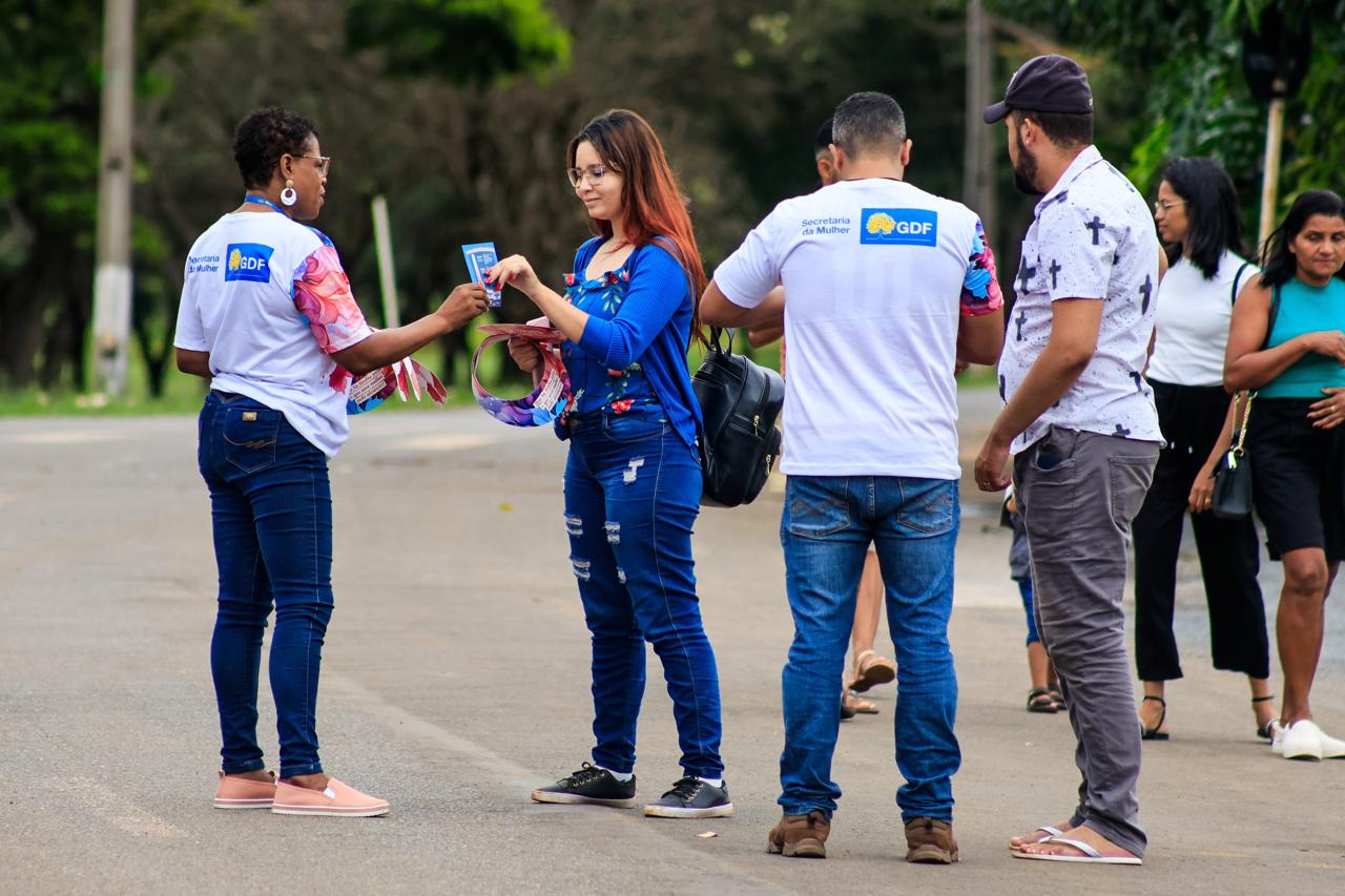 Agosto Lilás terá ações de sensibilização e acolhimento em dez regiões do DF