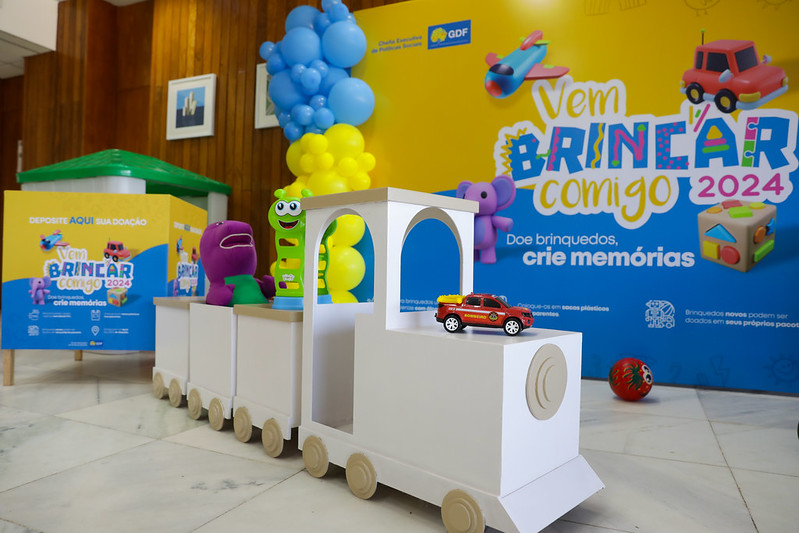 Começa a quinta edição da campanha de arrecadação de brinquedos Vem Brincar Comigo