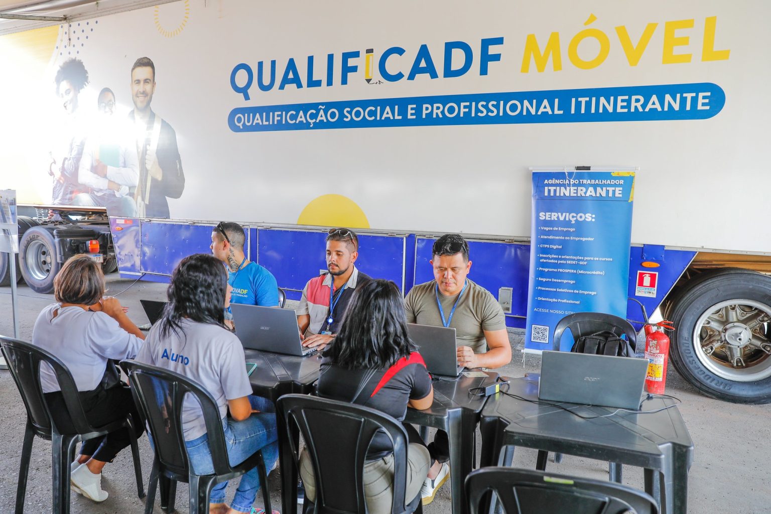 Estudantes do QualificaDF conquistam recolocação profissional antes do fim do curso