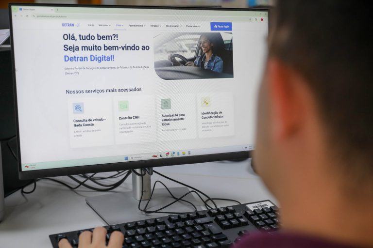 Detran-DF simplifica solicitação da CNH Definitiva com processo 100% digital